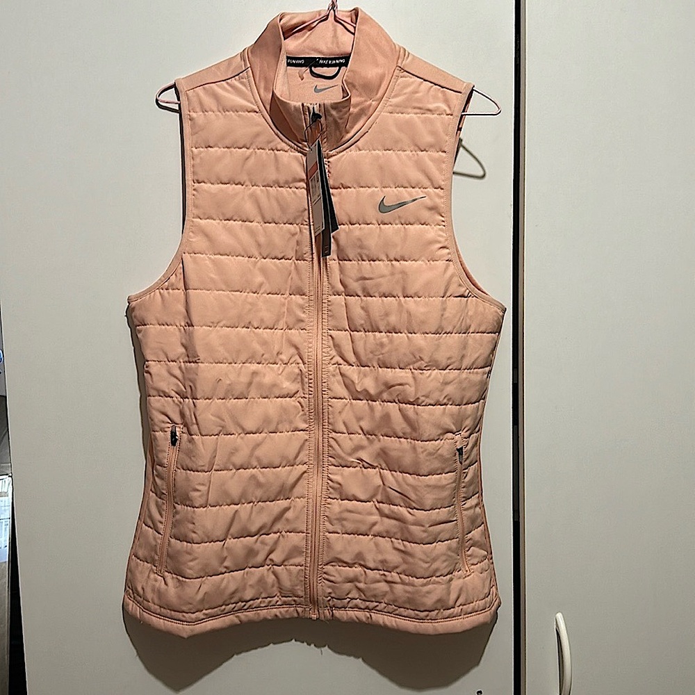 Brand New Nike Women’s Therma-Fit Synthetic Filled Running Vest Pink Large